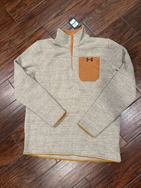 Under Armour Beige Heathered Quarter-Zip Pullover with Tan Pocket